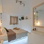 Geolenas - Naxian Old Agora Apartment Naxos City